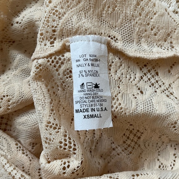 NALLY & MILLIE Tank Top - Picture 4 of 4